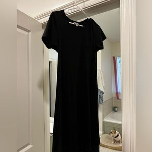 Lularoe Dress lightly worn no rips, stains.